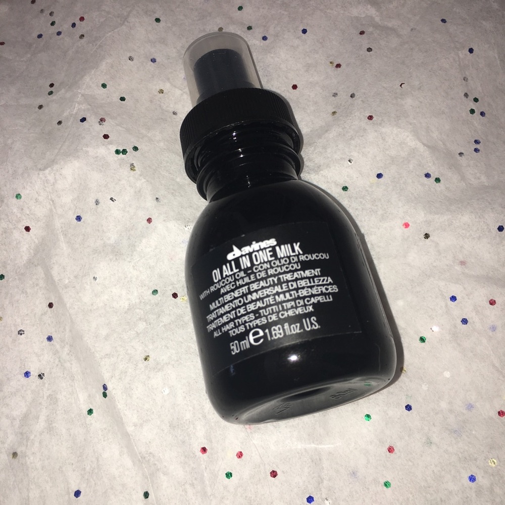 Davines OI all in one milk hair treatment